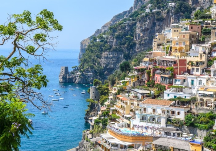 things to do in amalfi​