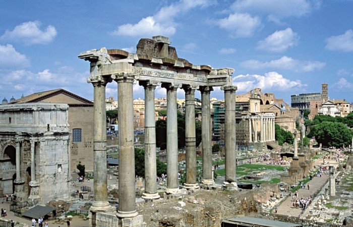 Pompeii guided tours in English