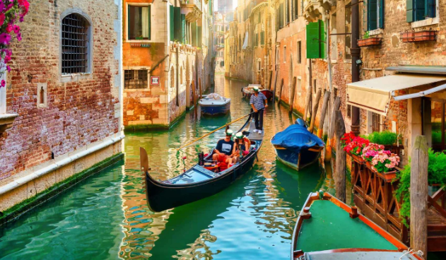 When to Visit Specific Areas of Italy